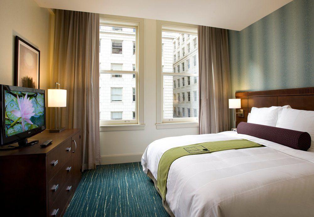 Courtyard Seattle Downtown / Pioneer Square Hotel Екстериор снимка