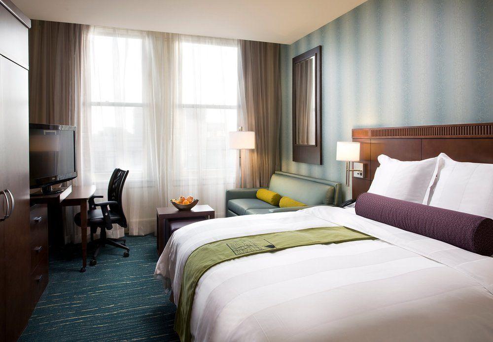 Courtyard Seattle Downtown / Pioneer Square Hotel Екстериор снимка