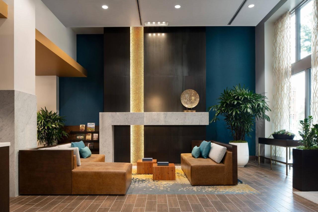 Courtyard Seattle Downtown / Pioneer Square Hotel Екстериор снимка