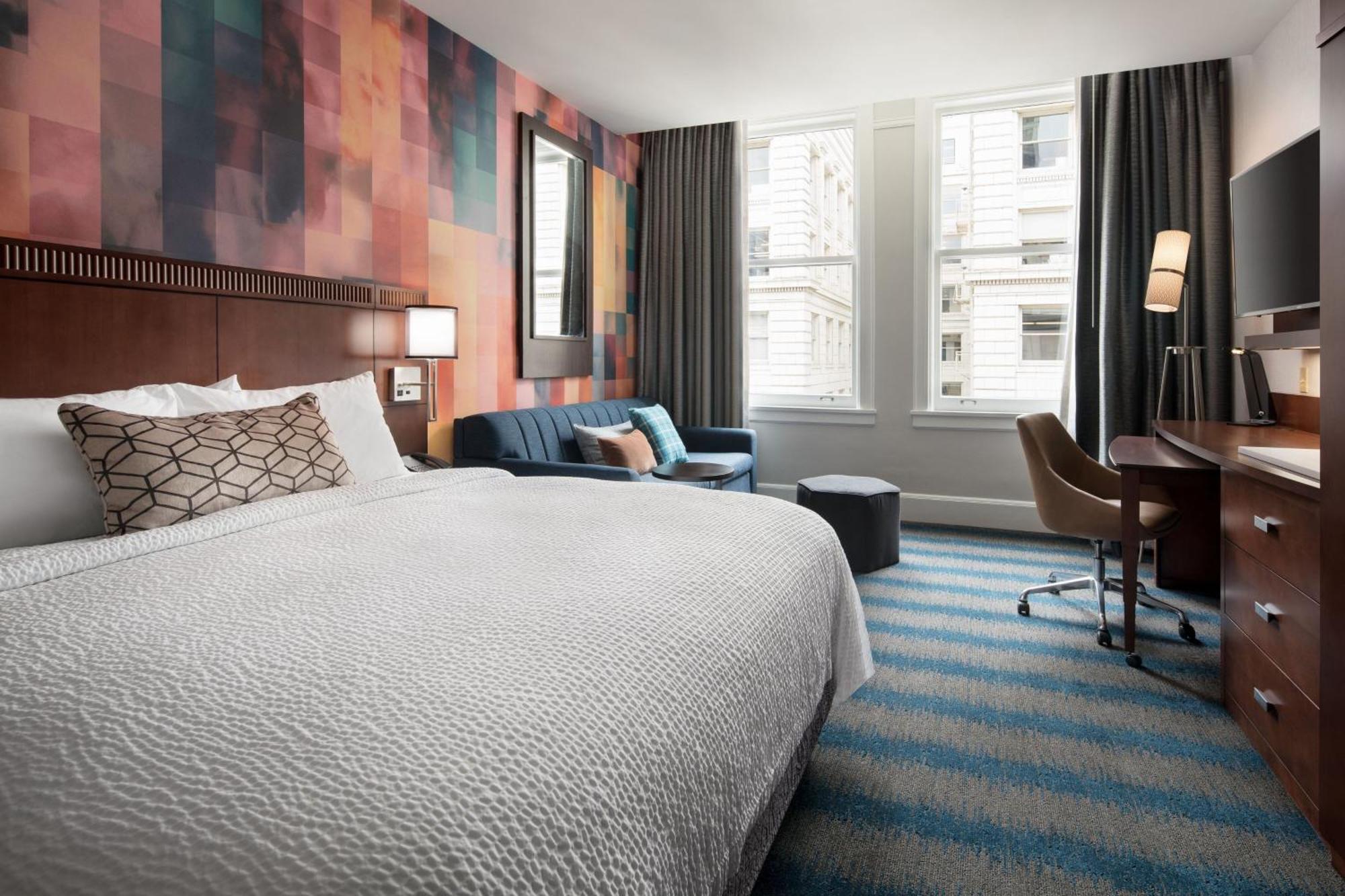Courtyard Seattle Downtown / Pioneer Square Hotel Екстериор снимка